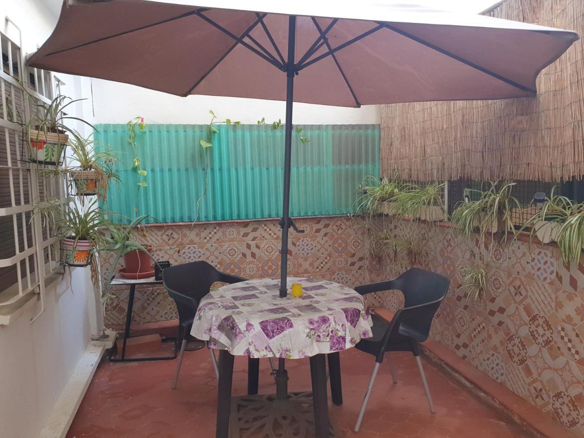 Apartamentos Naranja Y Limon Valencia Exteriör bild
